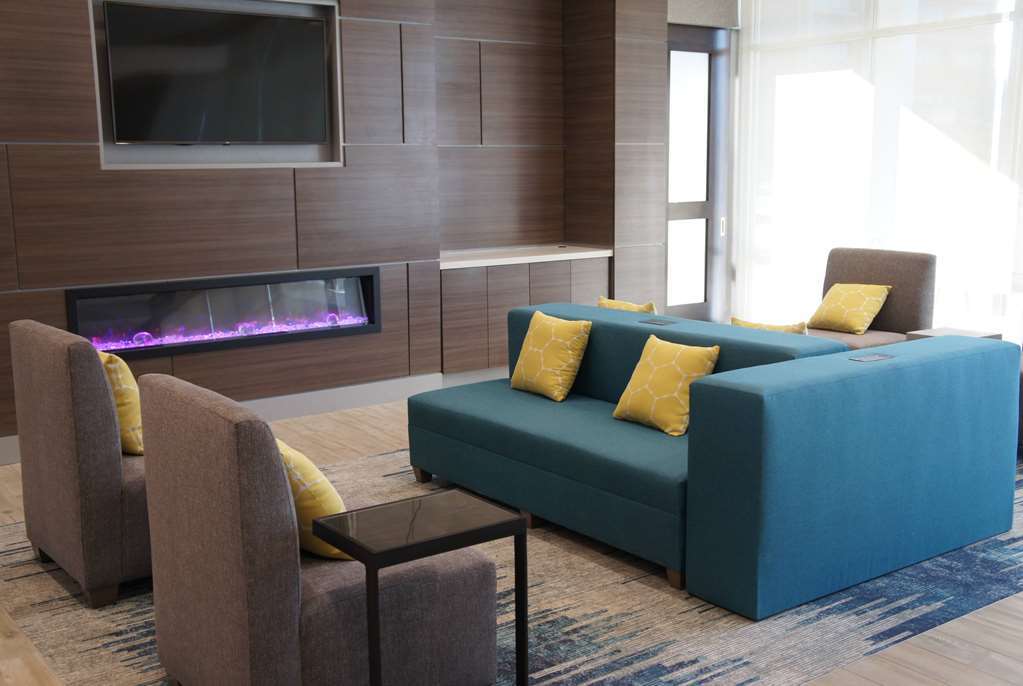 La Quinta Inn & Suites By Wyndham Kansas City Beacon Hill Interiør bilde